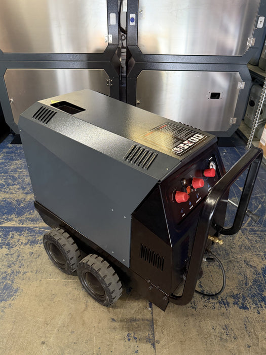 BOSS BOYS Pressure Washers - BBMHD15200 "Spitfire" Mobile Hot Pressure Washer
