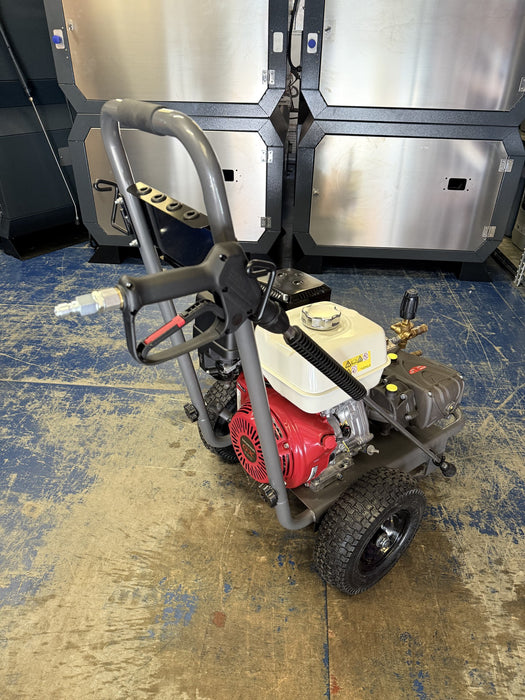 BOSS BOYS PM21200 Mobile Petrol Pressure Washer 200 Bar 21L/min Honda GX390 - RealKleen LTD